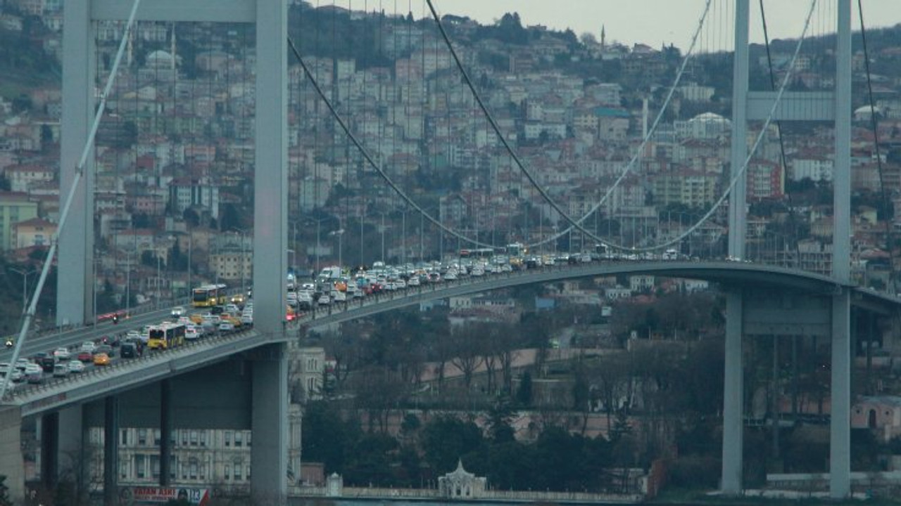 �Köprü geçiş cezalarına af� kabul edildi