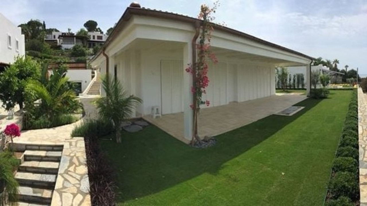 Yılmaz Özdil�in villasında kaçak yapı incelemesi