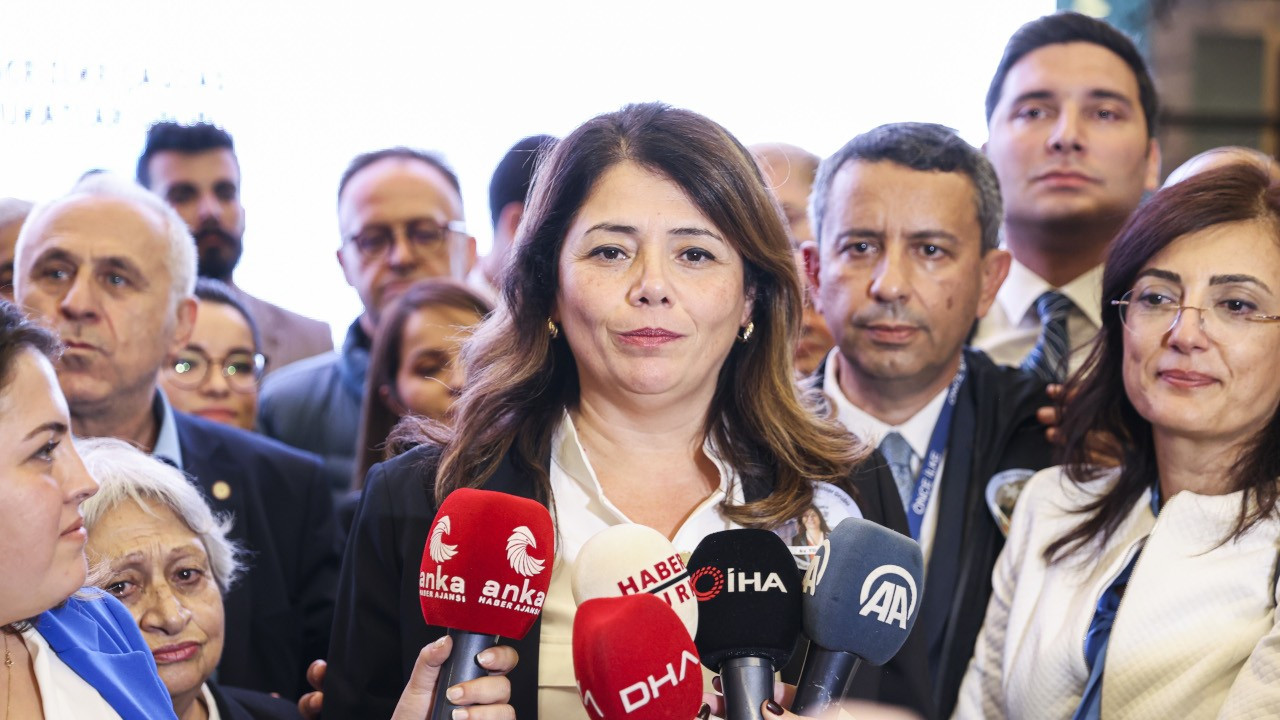 Kılıçdaroğlu ve Akşener’den İstanbul Barosu’nun birinci bayan liderine tebrik