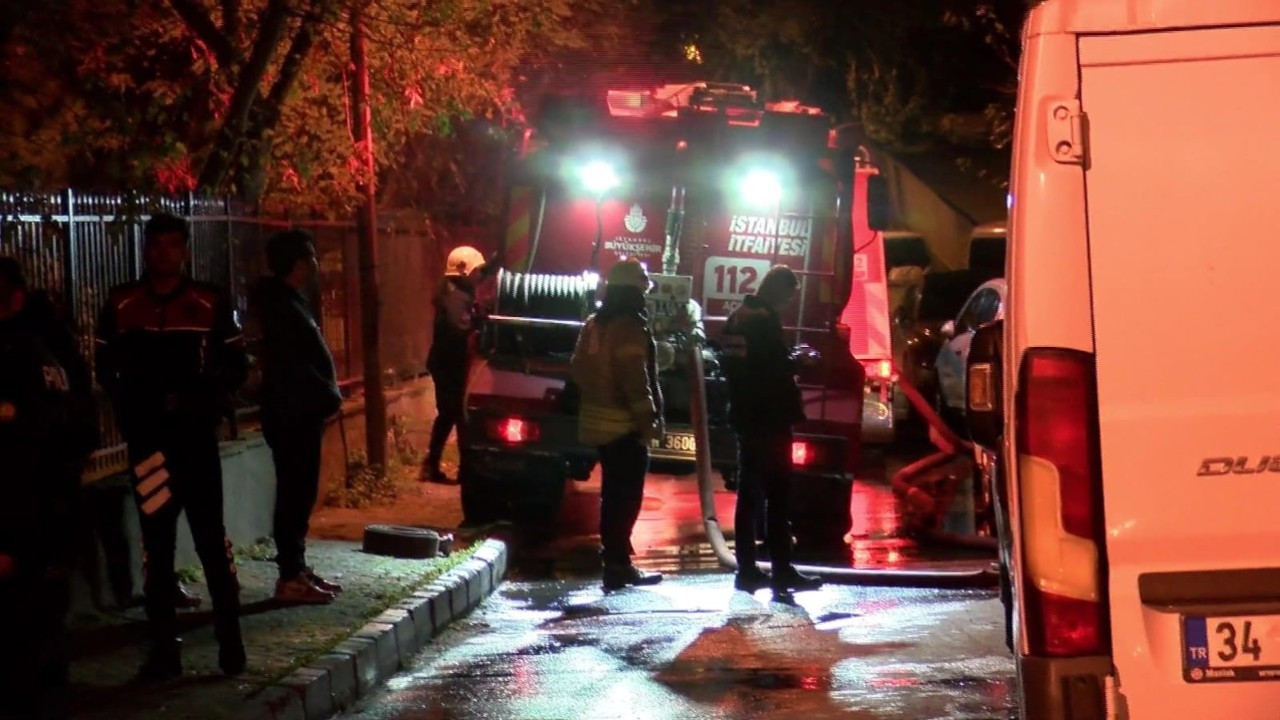 İstanbul'da metruk gecekonduda çıkan yangında 1 kişi öldü