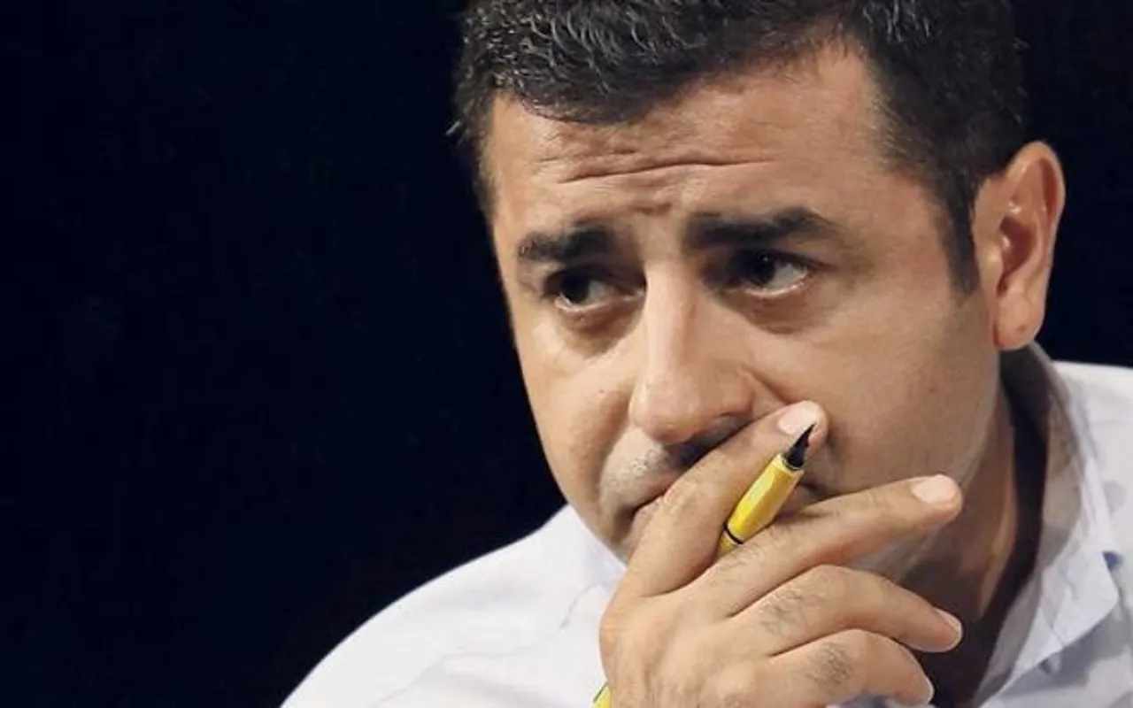 Selahattin Demirtas Islamci Edebiyatcilari Boldu