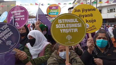 Van'da 8 Mart mitingi: Ne korona ne erkek şiddeti kadınlara geri adım attıramayacak