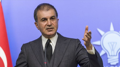 Ömer Çelik: Bir araç belediye başkanının yemek yemesine eşlik ediyor
