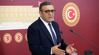 ‘Amirallerin gözaltına alınması düşünce özgürlüğüne darbe, kabul edilemez'