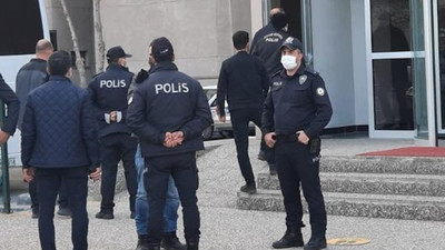 Emekli amirallerin gözaltı süresi 4 gün uzatıldı