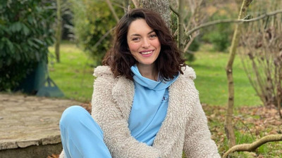 Ezgi Mola: Yalnız olmadığımı böyle hissetmek çok güzel