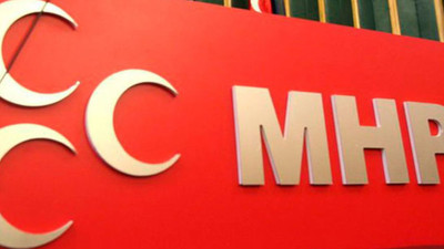 Yedi MHP'li 'disiplinsizlik'ten partiden atıldı