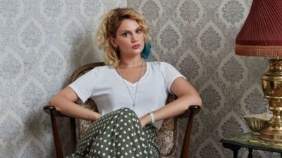 Ezgi Mola'ya destek veren Farah Zeynep Abdullah'a 'Musa Orhan' cezası