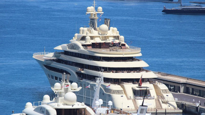 Rus milyarder Alişer Usmanov’un 600 milyon dolarlık yatı 'Dilber'e Almanya'da el kondu