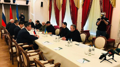 Rusya-Ukrayna heyetleri İstanbul'da: Taslak ateşkes metni tartışılıyor