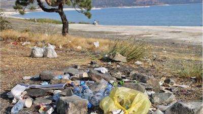 Bakan Kurum: Salda'yı korumayı 'çevreciler'den öğrenecek değiliz