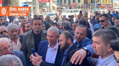 CHP’liler Van’da: ‘Haritada yerimizi bulmuşlar, biz de belki pusulada yerlerini buluruz’