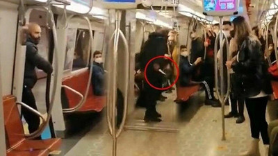 Metrodaki bıçaklı saldırgan tahliye oldu