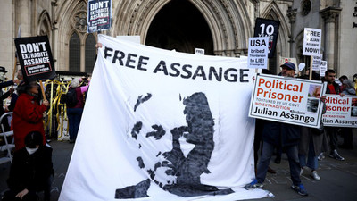 İngiltere'de vekillerden çağrı: Assange'ın ABD'ye iadesini durdurun