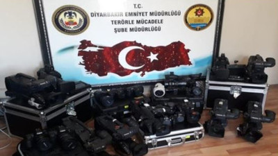 Tutuklanan 16 gazeteciye cezaevinde form imzalatılmak istenmiş
