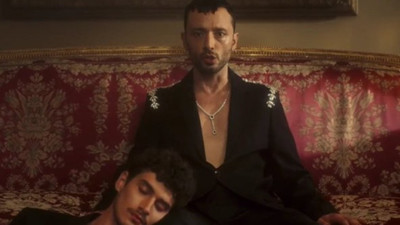 Mabel Matiz'in yeni klibi LGBTİ+ karşıtlarının hedefi oldu