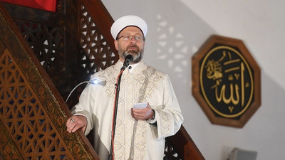 Diyanet İşleri Başkanı Erbaş'a 882 bin lira ikramiye, 35 bin lira emekli maaşı