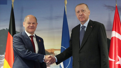 Almanya Başbakanı Scholz, Cumhurbaşkanı Erdoğan'ı Berlin'e davet etti