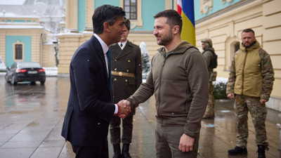 İngiltere Başbakanı Sunak, Kiev'de Zelenskiy ile görüştü