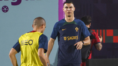 Ronaldo'dan gazetecilere: Oyunculara benim hakkımda sorular sormayın