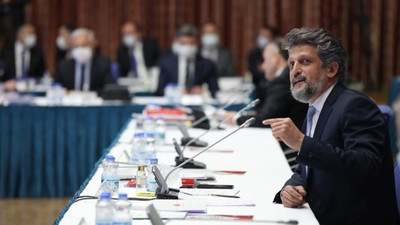 Paylan'dan Akar'a: 2016'daki gibi bir darbe dinamiği var, görmüyorsunuz