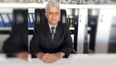 Ökkeş Kavak kimdir?