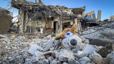Emniyet: Deprem bölgesinde 55 çocuk kayıp olarak aranıyor