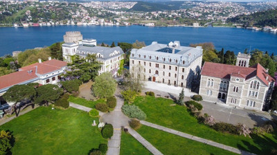 Boğaziçi'nde bir ders iptali daha: 'Gerekçesi olmayan, tepeden inme kararlar'