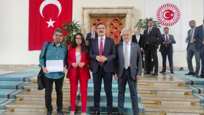 TİP'li vekiller Can Atalay’ın TBMM’ye kaydını yaptırdı