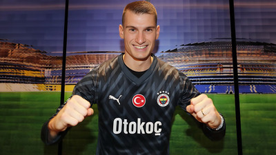 Fenerbahçe Dominik Livakovic'le 5 yıllık sözleşme imzaladı