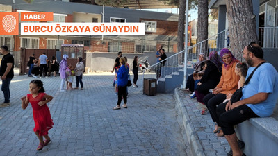 Hatay'da okullar açıldı, veliler kaygılı