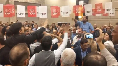 CHP'nin Konya kongresinde arbede yaşandı