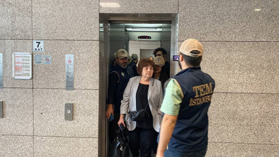 Ayşenur Arslan'ın oğlu adliye koridorlarında seslendi: Anne arkandayız...