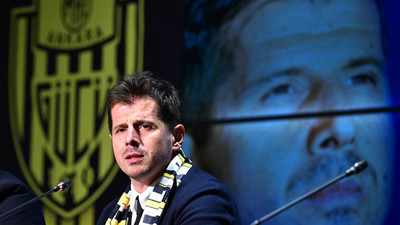 Emre Belözoğlu'ndan Halil Umut Meler'e yanıt: Sarıldım, özür diledim