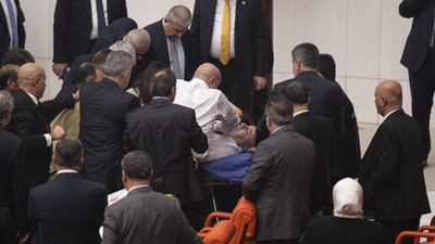 TBMM'de konuşma yapan milletvekili Hasan Bitmez kalp krizi geçirdi