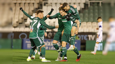 Fatih Terim'in  Panathinaikos'u lider PAOK'la puanları eşitledi