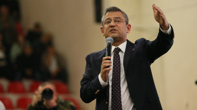 Özgür Özel: Herkesi darbe girişimine tepki göstermeye davet ediyoruz