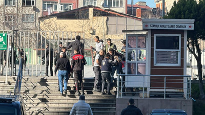 Çağlayan Adliyesi'nde silahlı saldırı: İki saldırgan ve bir sivil öldü
