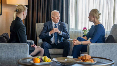 Biden, Navalni'nin ailesiyle görüştü: ABD'den Rusya'ya yeni yaptırım sinyali