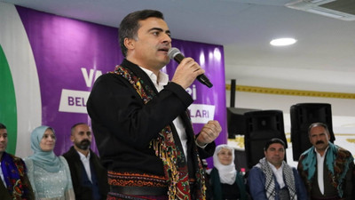 Abdullah Zeydan'dan AK Partili adaya: O koltuğa nasıl oturacaksın?