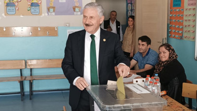 Eski AK Partili vekilden 'kayyım' Arvas'a Van çağrısı: Bir an önce vazgeçmeni dilerim