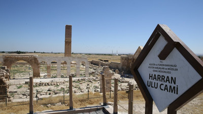 Restorasyon çalışmaları tamamlanan Harran Ulu Cami ziyarete açıldı
