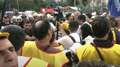 Meclis'e yürümek isteyen öğretmenlere gazlı müdahale