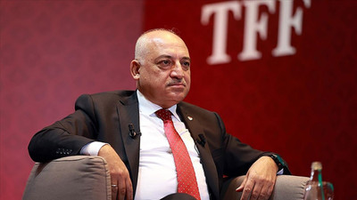 Büyükekşi'den veda mesajı: Futbol tarihine iz bıraktık
