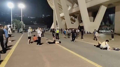 Çin'de aracını kalabalığın üzerine sürerek 35 kişiyi öldüren sanığa idam cezası
