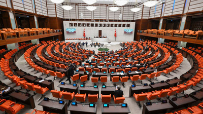 TBMM'de 'kayyım', 'okullarda ücretsiz öğle yemeği' ve 'sanal bahis' önergeleri AK Parti-MHP oylarıyla reddedildi