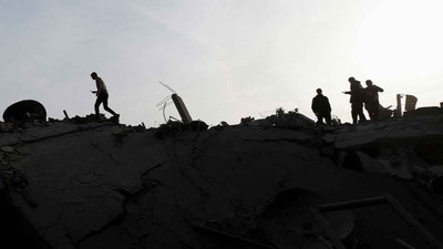 İsrail'in Gazze'ye saldırıları devam ediyor: 'Hamas, Mısır'a rehine listesi sundu'