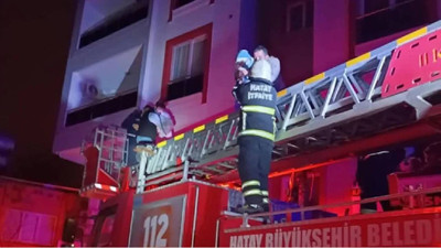 Hatay'da yangın: 2'si çocuk 6 kişi dumandan etkilendi