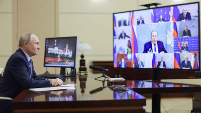 Putin'den Trump'a tebrik: 'Ukrayna konusunda diyaloğa açığız'