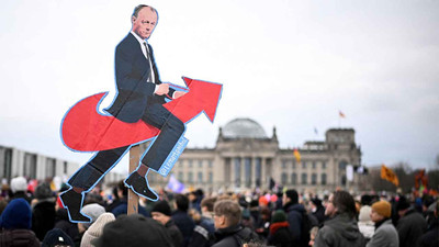 Almanya'da dev protesto: CDU ve CSU'ya AfD tepkisi